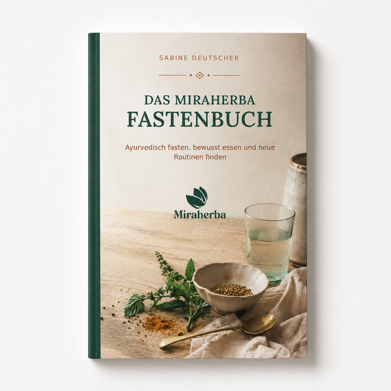 Das Miraherba Fastenbuch von Sabine Deutscher, aufgeschlagen bei einem Kitchari-Rezept
