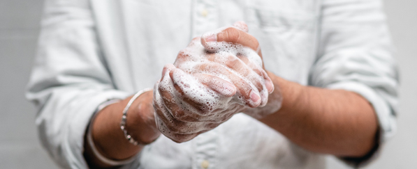 Hände waschen hilft Ansteckungen zu vermeiden